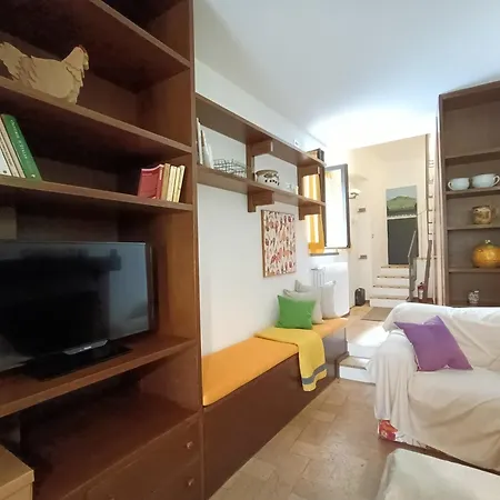 Casa Con Giardino Privato A Due Passi Dal Duomo 度假居 *