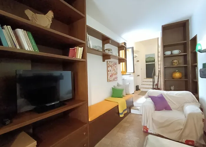 Casa Con Giardino Privato A Due Passi Dal Duomo Hébergement de vacances *