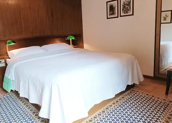 Casa Con Giardino Privato A Due Passi Dal Duomo Hébergement de vacances *